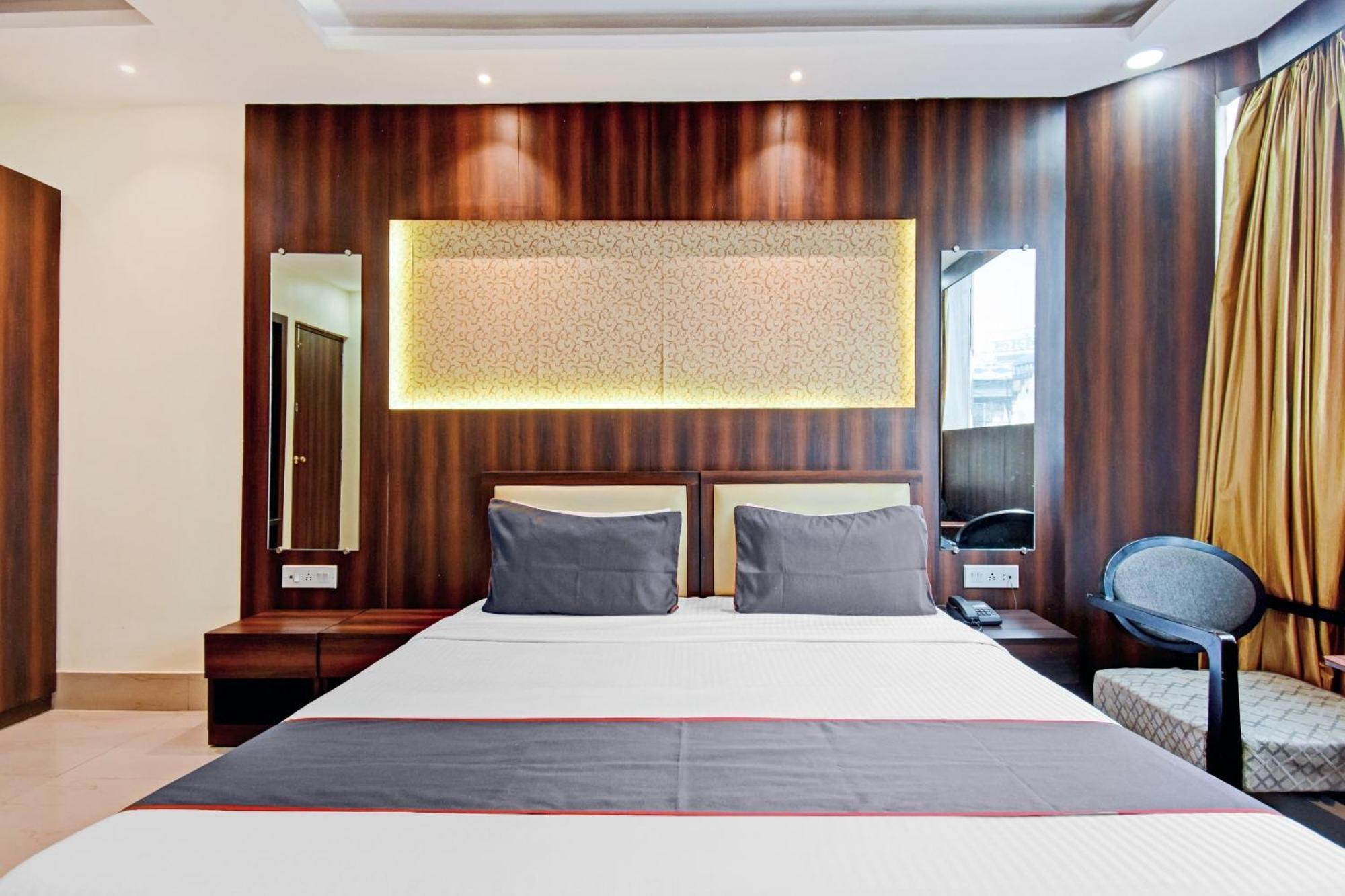 Collection O Motisarai Hotel Calcutta Buitenkant foto